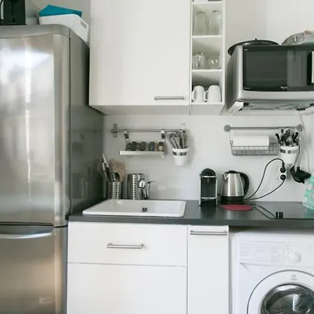 Joli Studio A Apartment *
