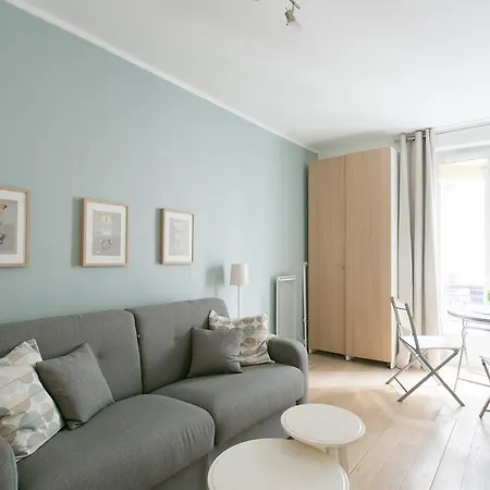 Joli Studio A * Paris